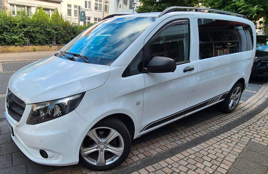 Image of Mercedes-Benz Vito