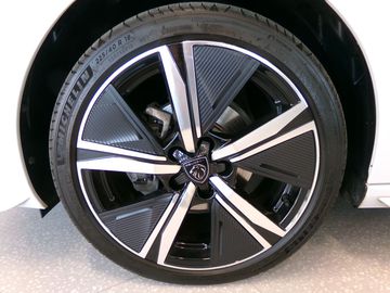 Peugeot 308 - 5
