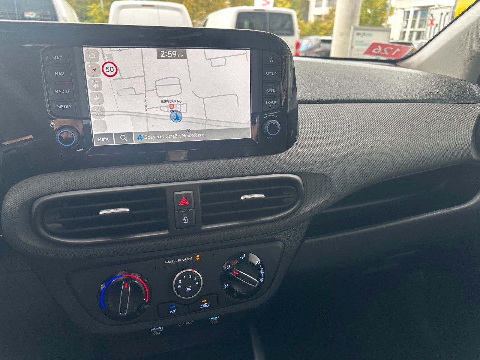 Fahrzeugabbildung Hyundai i10 1.2 79 PS AT Trend Navi/Kamera/SHZ !