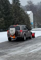 Suzuki Winterdienstfahrzeug Suzuki Grand Vitara B... - : Winterdienst