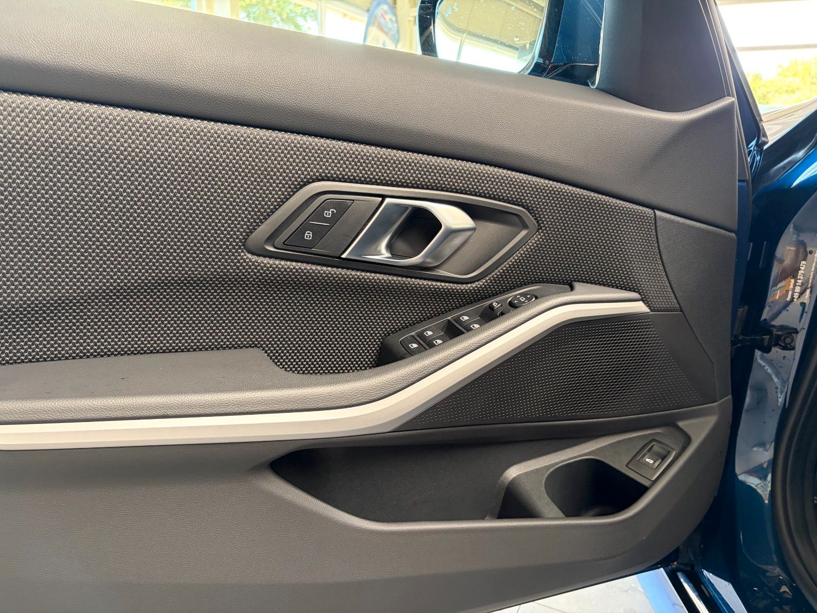 BMW 318 d Touring Automatik/AHK/SHADOW/WIDE/ACC/LED foto 22
