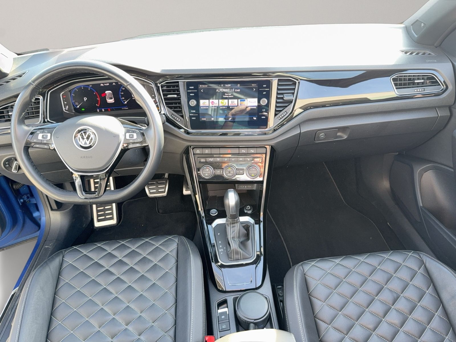 T-Roc Cabriolet 1.5 TSI R-Line, AHK, beats, DCC,