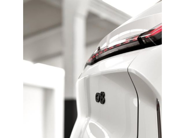 Lynk & Co 08