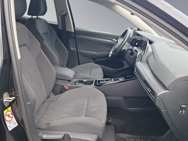 Golf VIII Style 1,5 l eTSI DSG Navigation, Matri