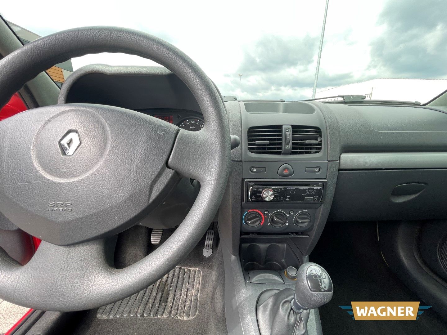 Fahrzeugabbildung Renault Clio II Campus Je t aime 1.2 HU/AU NEU