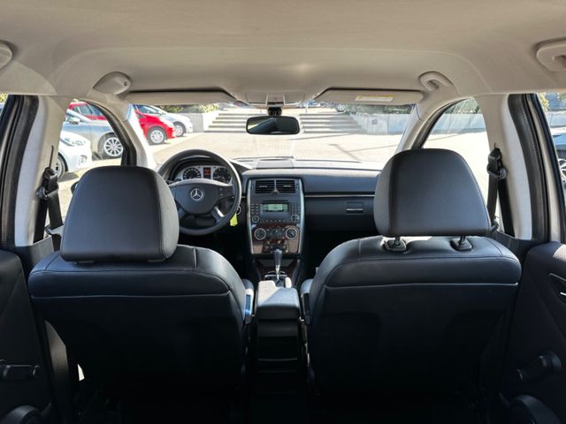 Mercedes-Benz B 170