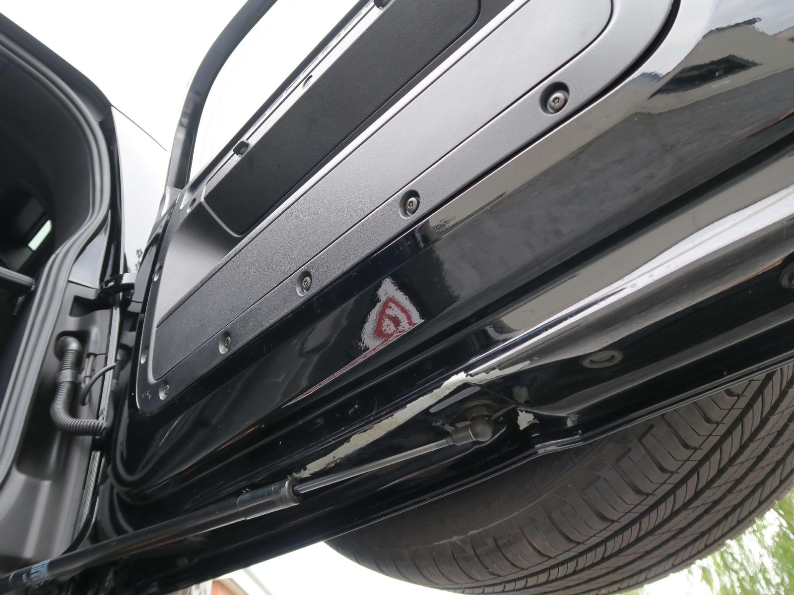 Land Rover Defender 110 P635 OCTA 1.Hd.*Leder schwarz*22' foto 5