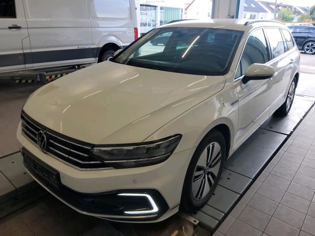 Volkswagen Passat Variant GTE 1.4 TSI/TRAVEL/PDC/SHZ