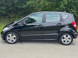 Mercedes-Benz A 180 AVANTGARDE Autotronic - Mercedes-Benz A 180 aus 2012