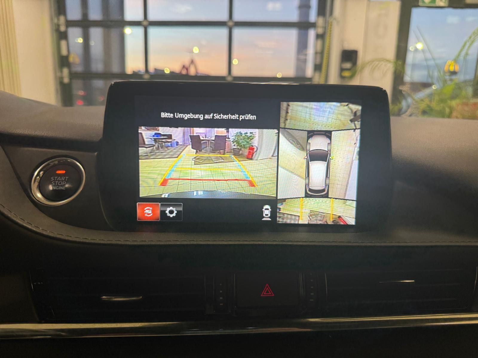 Fahrzeugabbildung Mazda 6 Kombi Sports-Line / LED/NAVI/LEDER/KAMERA