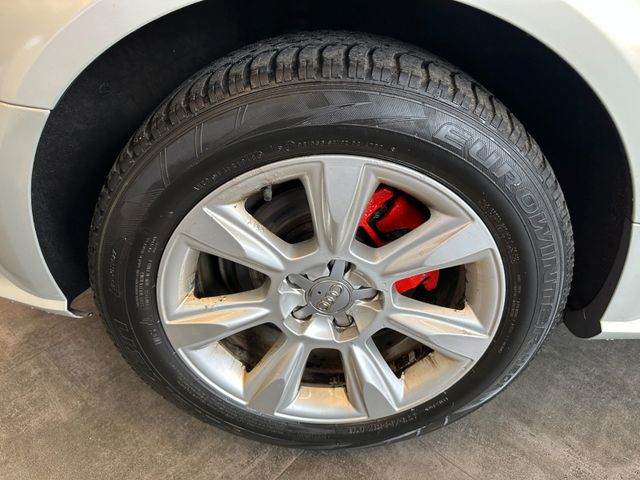 Audi A4 *3-ZONEN*MEMORY*StzHZBelftg*TEMPO*AHK*LEDER*