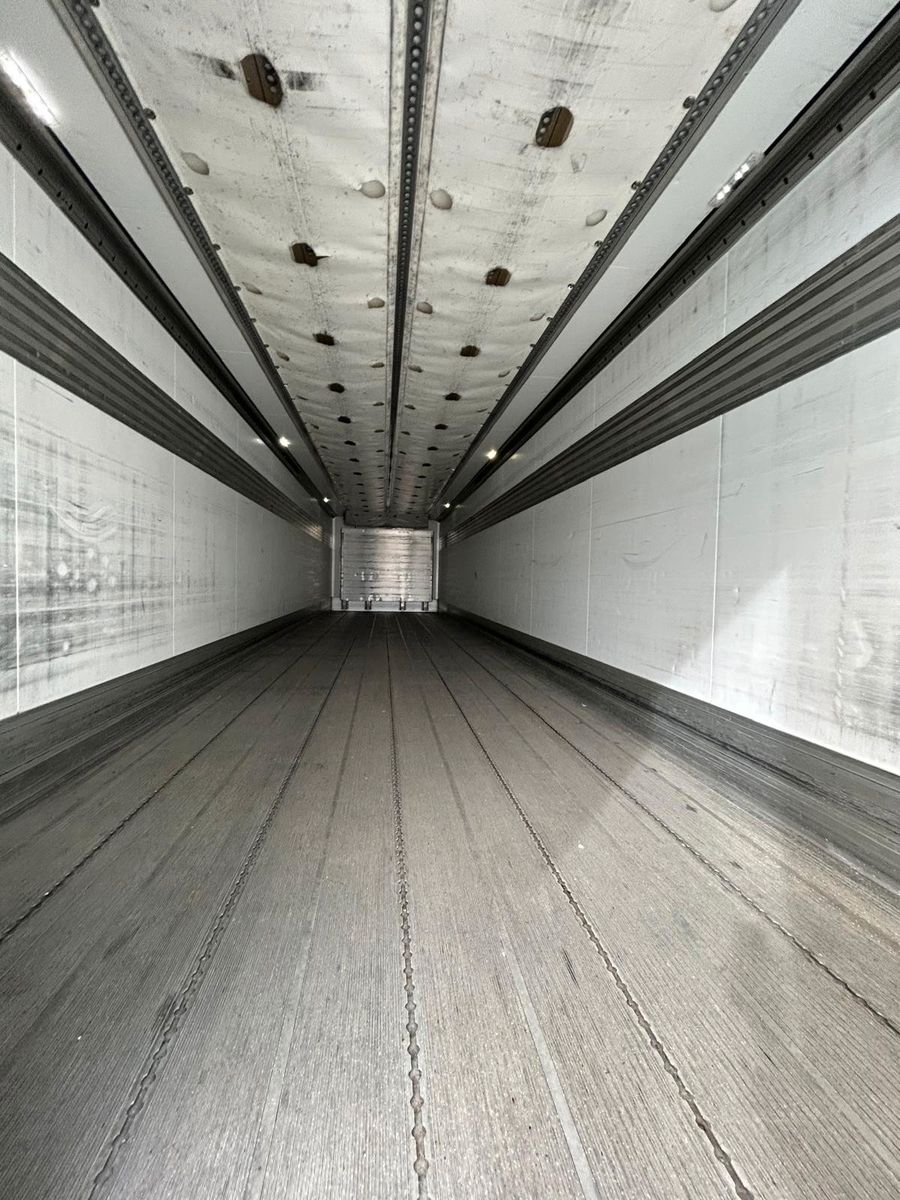 Fahrzeugabbildung Mercedes-Benz 2 Stk. Antos 1840+Rohr Kühlauflieger