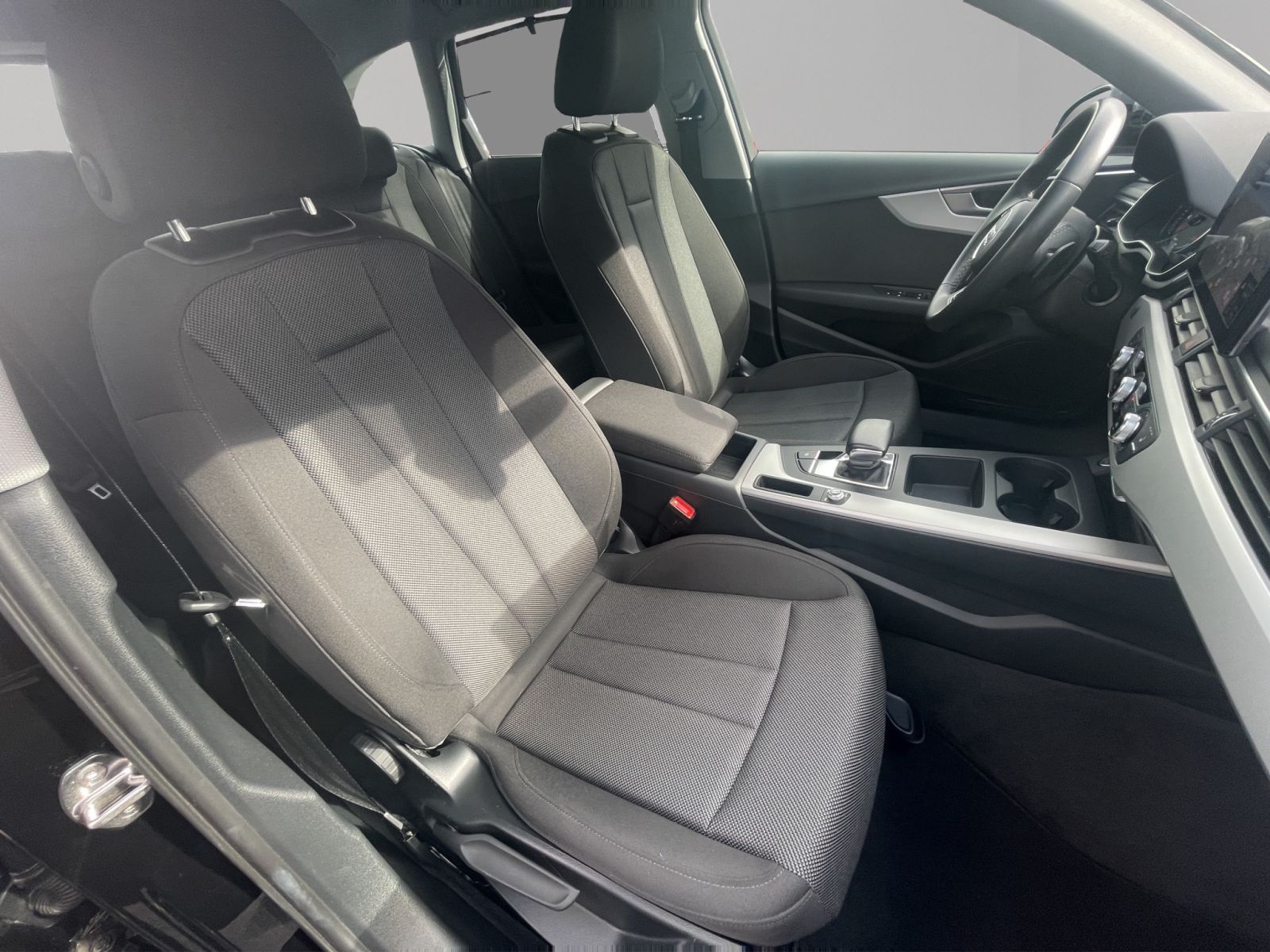 Audi A4 - Bild 18