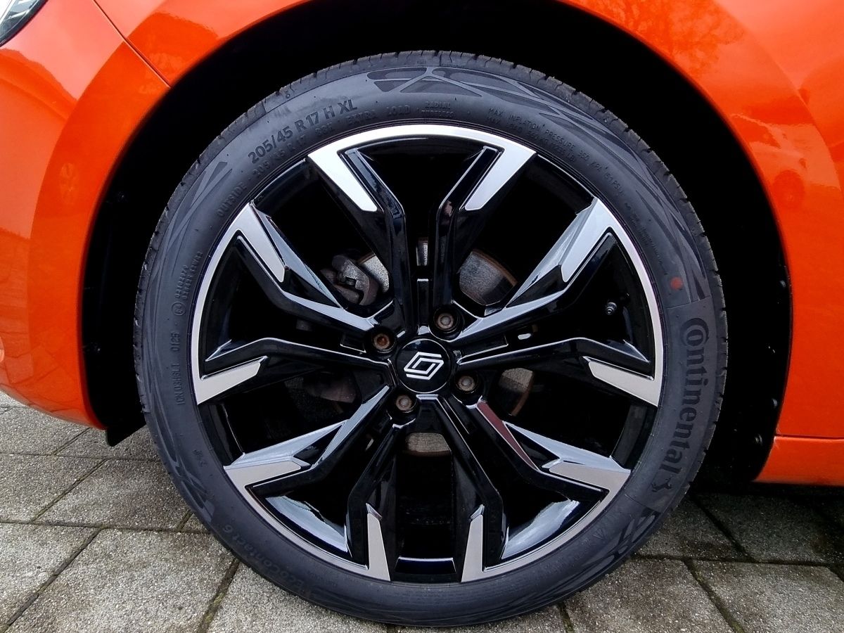 Fahrzeugabbildung Renault Clio INTENS TCe 90