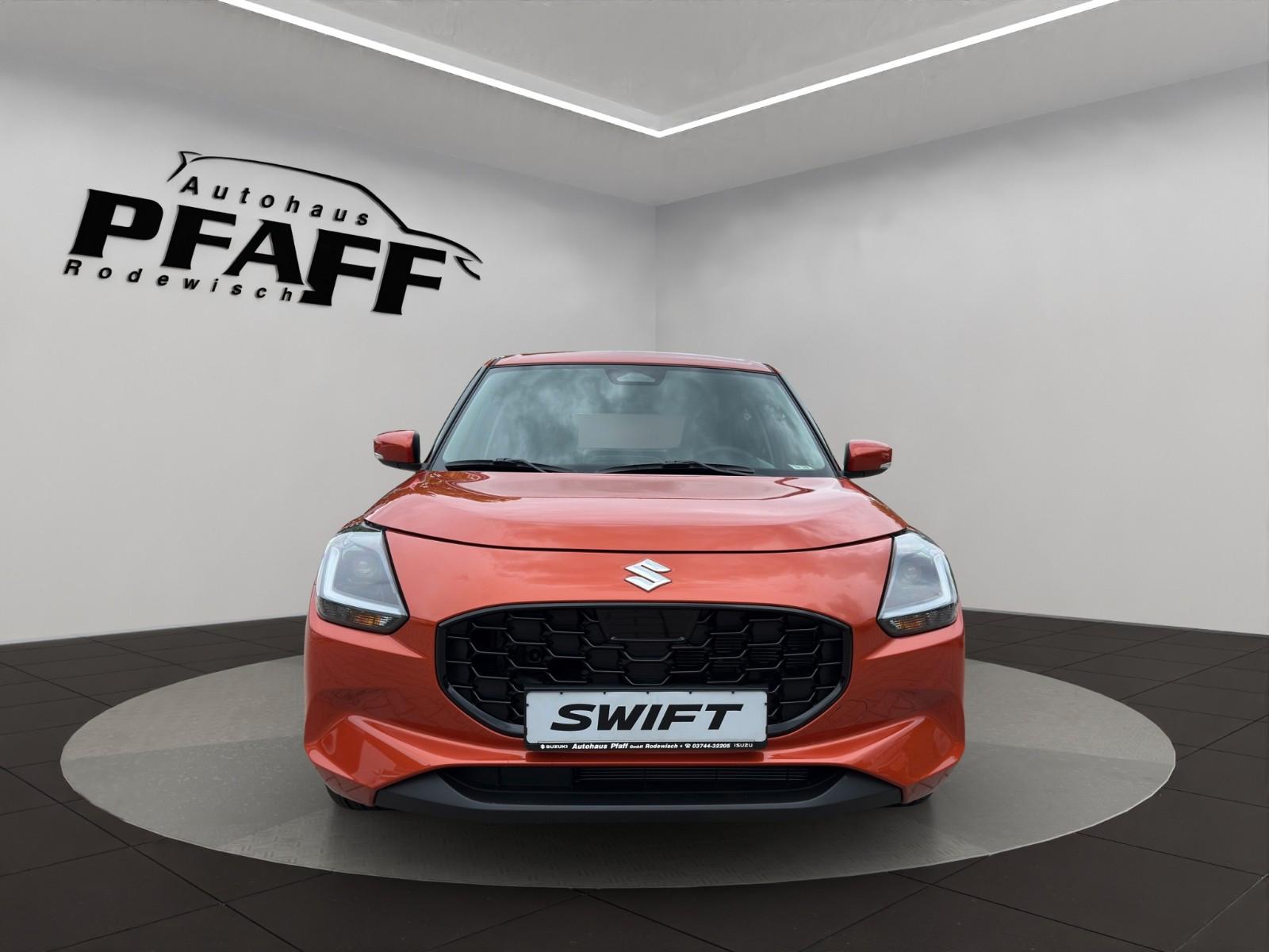 Suzuki Swift 1.2 HYBRID COMFORT+ | VERFÜGBAR