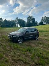 Volkswagen Tiguan 2.0 TDI 130 DSG 4M BMT CUP Track & St...
