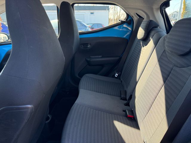 Toyota Aygo x-play club