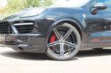 Porsche Cayenne Turbo S: P-Scheckh., 22", S-Klappe, Aero - Porsche Gebrauchtwagen in Sindelfingen