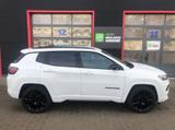 Jeep Compass High Altitude 1.5 MHEV Automatik - Jeep Compass Altitude mit Benzin-Antrieb