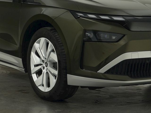 ENYAQ iV 60+LED+AHK+NAVI+LENKRADHEIZUNG+RÜCKFAHR