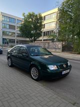 Volkswagen Bora 1.6 Highline  - Volkswagen Bora in Berlin