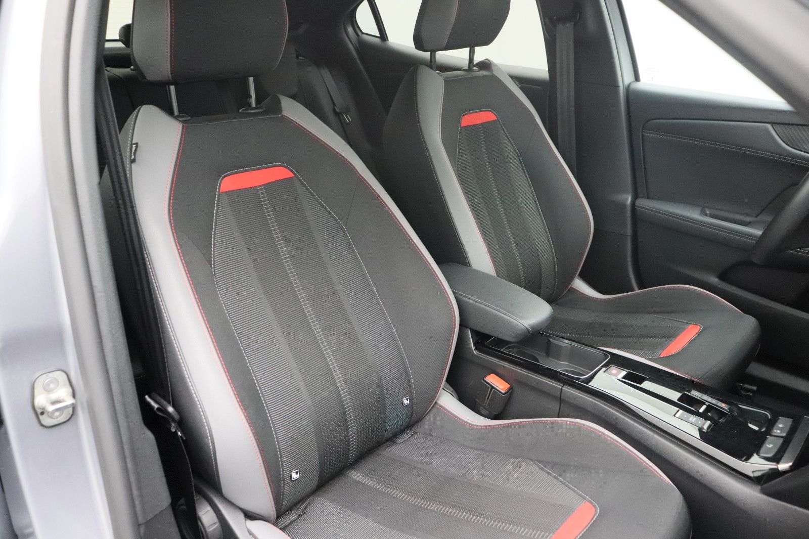 Fahrzeugabbildung Opel Mokka e GS Line