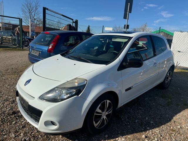 Renault Clio Luxe TCE 100 Eco2|Euro5|Limaautomatik|pano