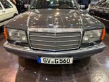 Mercedes-Benz 560 SEL, Einzelsitze Fond/Gardinen - Mercedes-Benz 560: Schwarz
