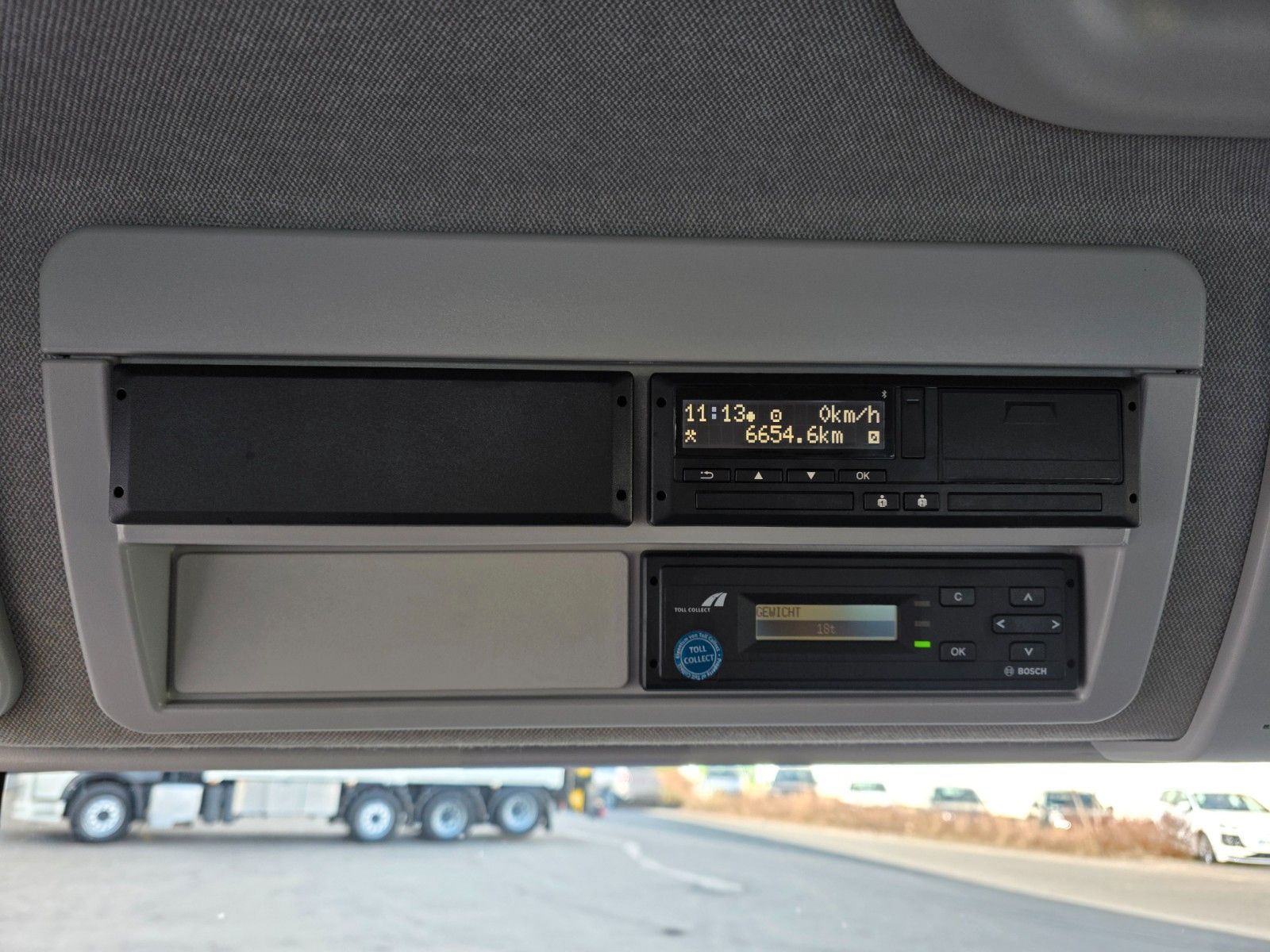 Fahrzeugabbildung Iveco Eurocargo ML80E22 Meiller 2x AHK 6 Zylinder