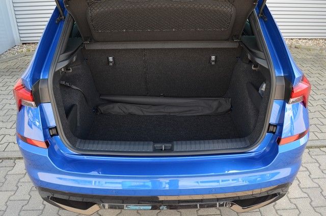 Fahrzeugabbildung SKODA Kamiq TSI Monte Carlo LED AHK Navi AID Pano ACC