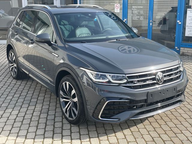 Volkswagen Tiguan 2.0 TDi DSG R-Line AHK DCC Matr Navi Pano