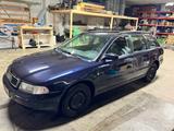 Audi A4 1.6 Avant - - Audi A4 aus 1998: Kombi