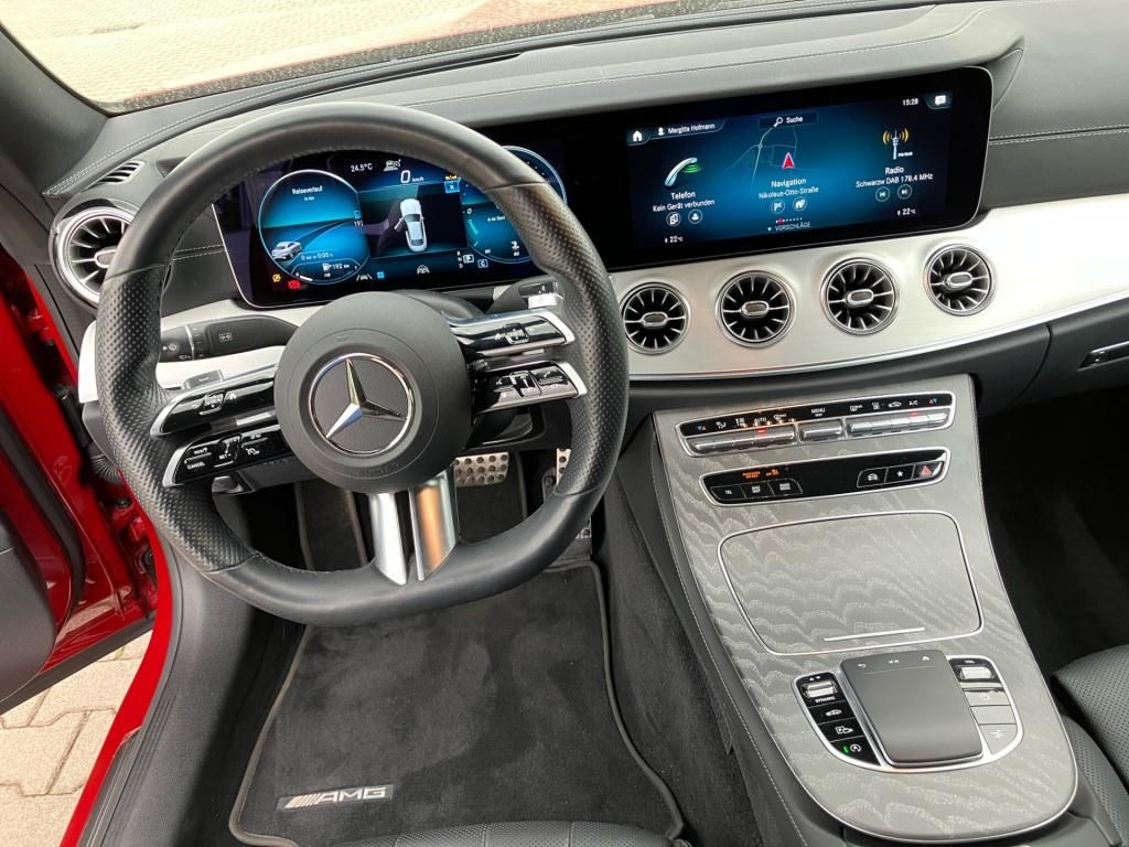 Fahrzeugabbildung Mercedes-Benz E 220 d 4M Cp. ABSOLUTE TRAUMAUSSTATTUNG