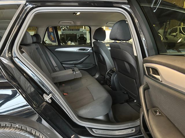 MYAUTOCENTER – Gebraucht- und Jahreswagen mit Werkstattservice in Pfaffenhofen BMW 530d Touring xDrive *KAM*NAVI*LIVECOCKPIT*LED*