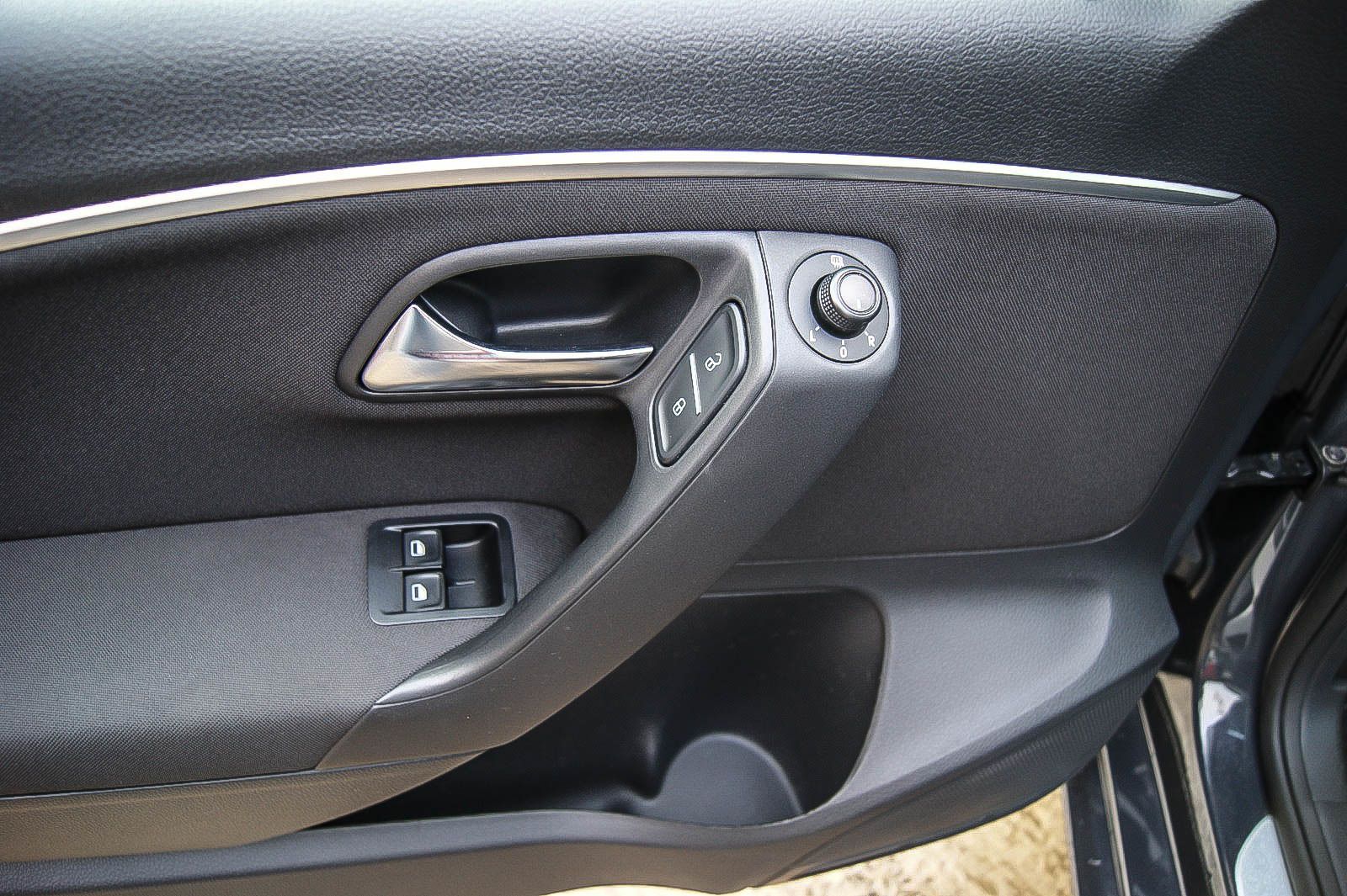 Fahrzeugabbildung Volkswagen Polo V 14TDI Allstar KLIMAAUTOMATIK TEMPOMAT PDC