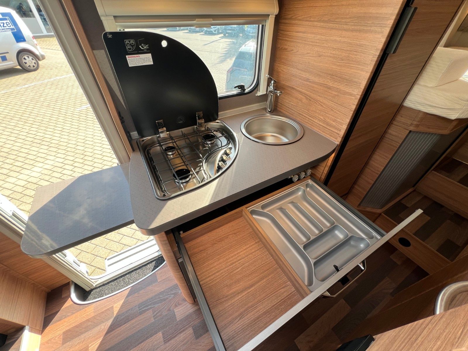 Fahrzeugabbildung Weinsberg CaraCompact Edition Pepper 600 MEG MJ26