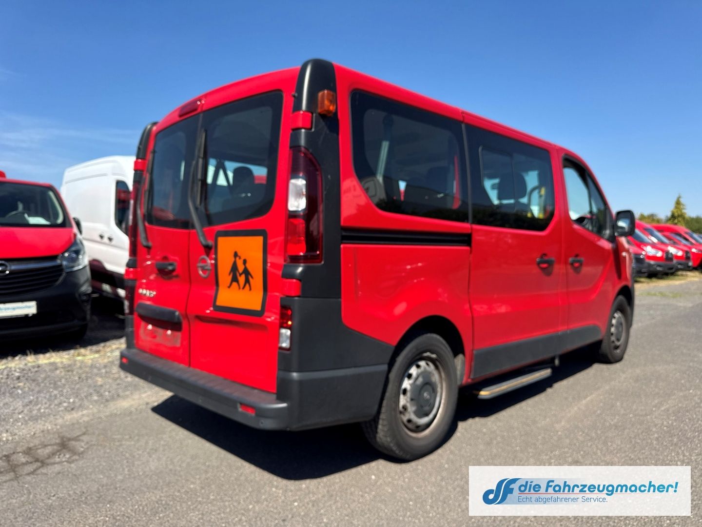 Fahrzeugabbildung Opel Vivaro B Kombi 9Si. L1H1 2,7t *2586 EXPORT