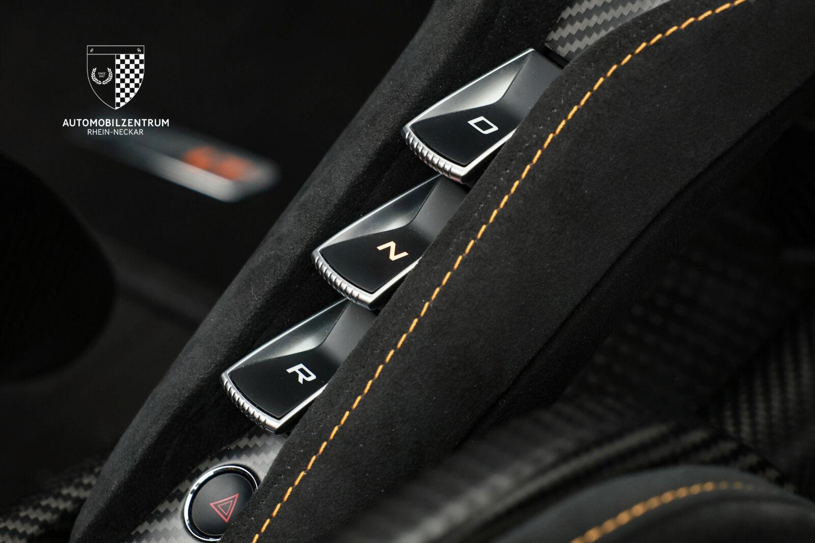 McLaren 765LT Spider NOVITEC CarbonPack/RacingSeats/Lift