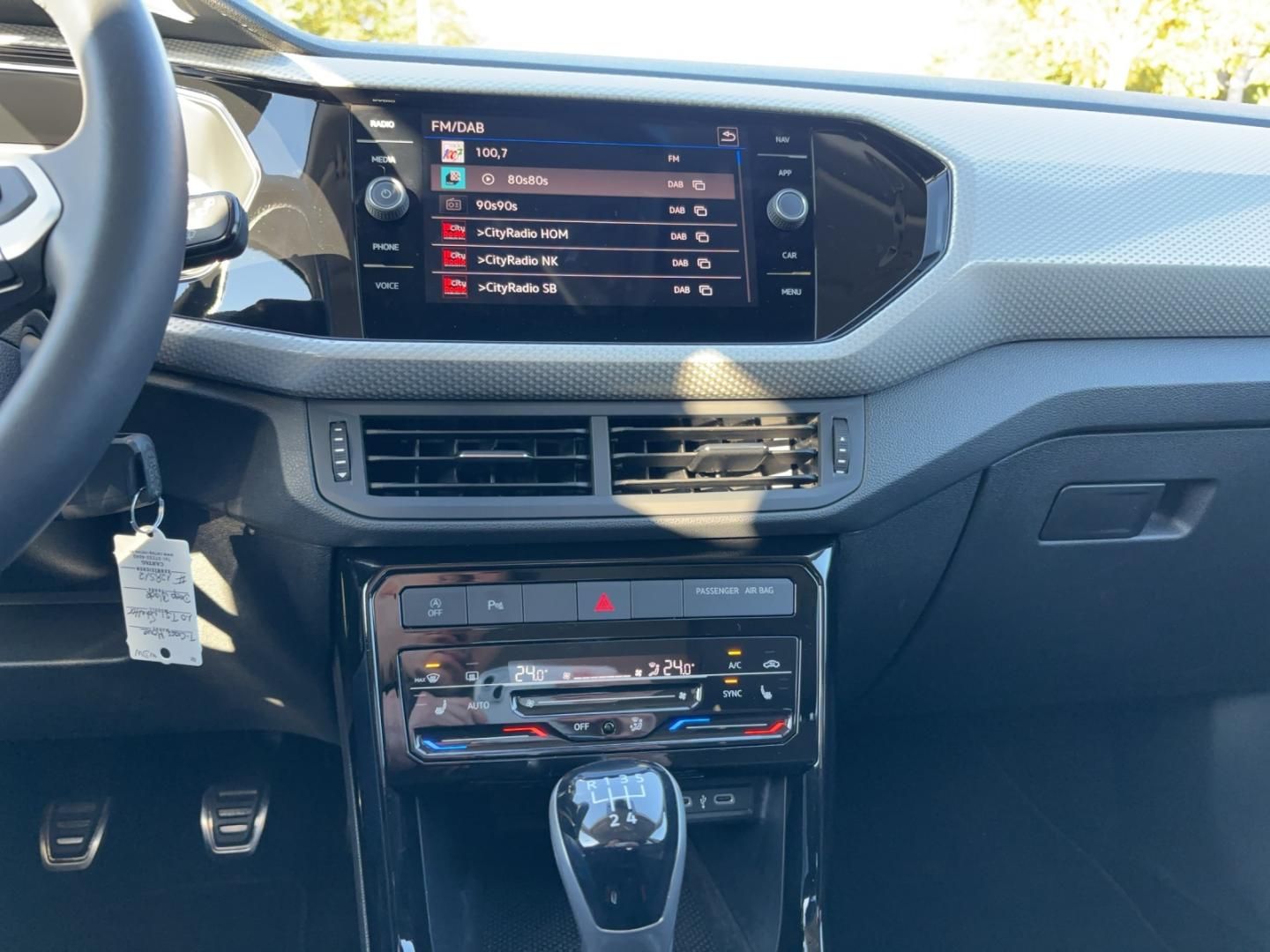 Fahrzeugabbildung Volkswagen T-Cross MOVE MOVE 1.0 TSI,ACC,Navi,SH,Climatroni
