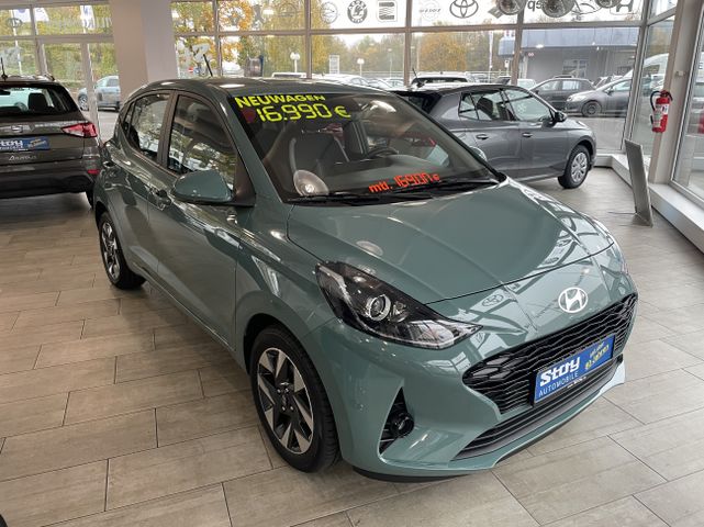 Hyundai i10 Modell 2025 1.0 AT Navi Kamera PDC SHZ Alufe