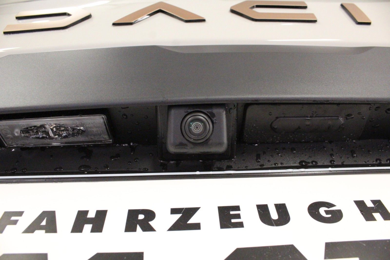 Fahrzeugabbildung Dacia Jogger TCe 110 Extreme 7-Sitzer  MY26 *Winterp.*