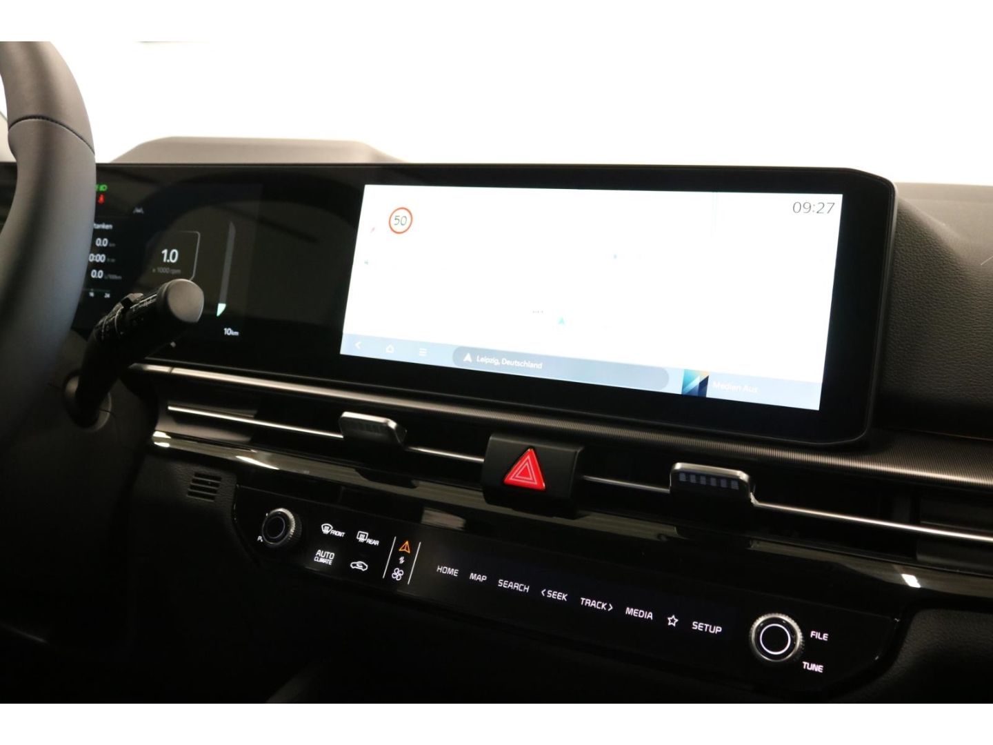 Fahrzeugabbildung Kia Sportage Spirit HUD Navi HarmanKardon 360 Kamera