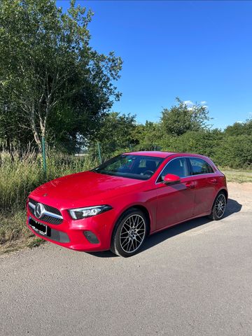 MERCEDES-BENZ A 200 - Progressive 