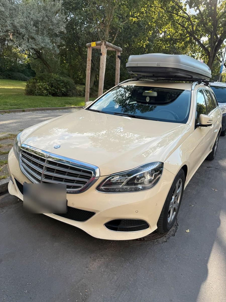 Mercedes-Benz E 200