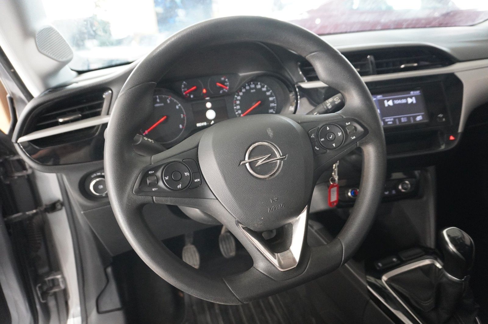 Fahrzeugabbildung Opel Corsa F 1.2 EDITION KLIMA/USB/TEMP./ASSIS./BT