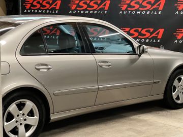 Mercedes E 280 - 11