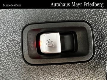 Mercedes E 220 - 8