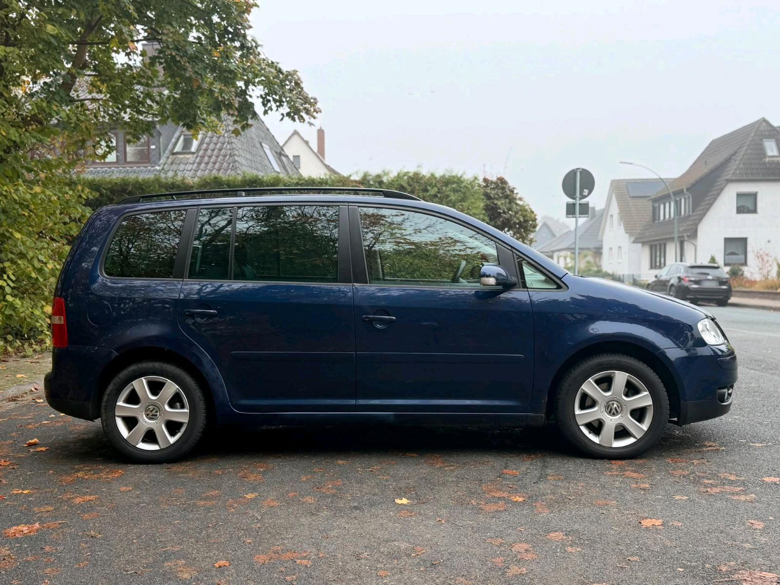 Volkswagen Touran 2006 — photo 8
