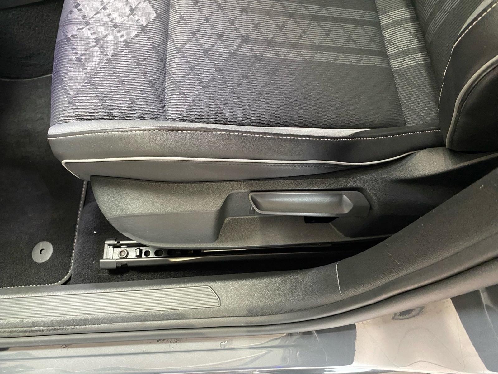 Volkswagen Golf Variant R-Line 2.0 TSI OPF 140 kW 7-, миниатюра 19
