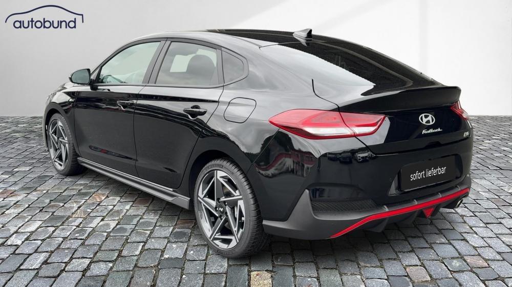 Hyundai i30 III Fastback 1,5 (MHEV) T-GDi Fastback 